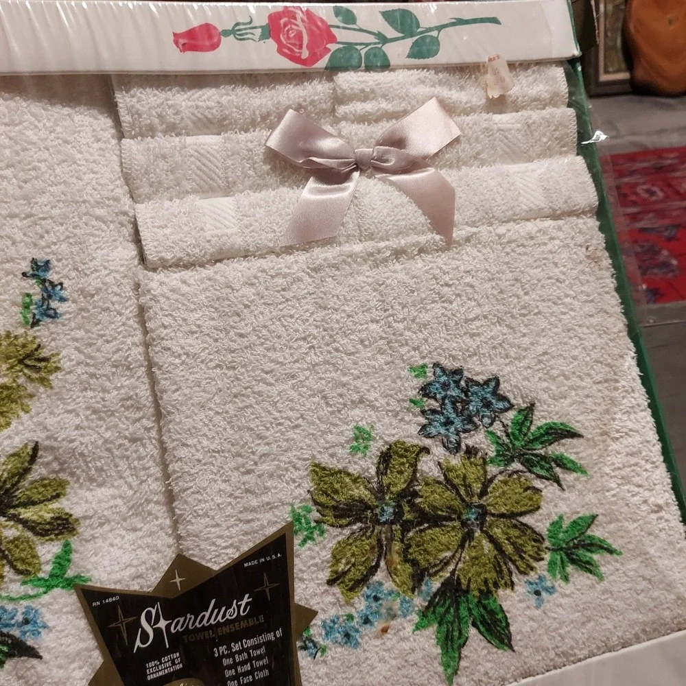 Vintage Artlin Fifth Avenue Stardust 3pc Towel Set Floral MCM White Blue Green